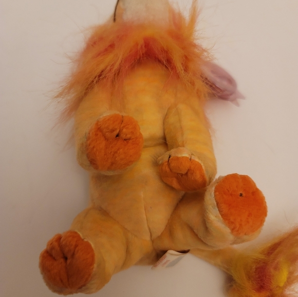 Ty Beanie Babies (2000) "Bushy" the Lion. Set of 2. Small has tag protector. EUC - Picture 13 of 14